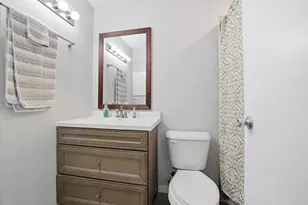 9179 N 70th St, Milwaukee, WI 53223 - Photo 21