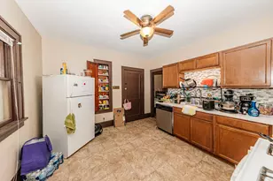 2044 N 58th St, Milwaukee, WI 53208 - Photo 7