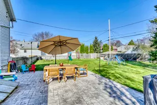 7640 W Clarke St, Wauwatosa, WI 53213 - Photo 3