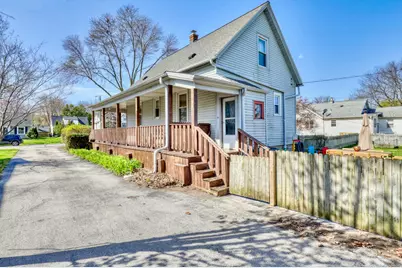 7640 W Clarke St, Wauwatosa, WI 53213 - Photo 29