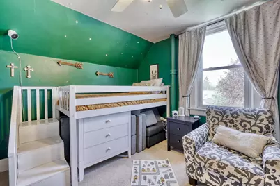 7640 W Clarke St, Wauwatosa, WI 53213 - Photo 23