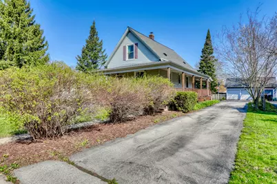 7640 W Clarke St, Wauwatosa, WI 53213 - Photo 25