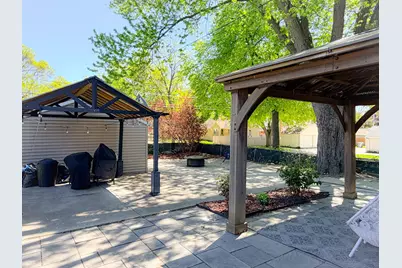 2802 N 89th St, Milwaukee, WI 53222 - Photo 11