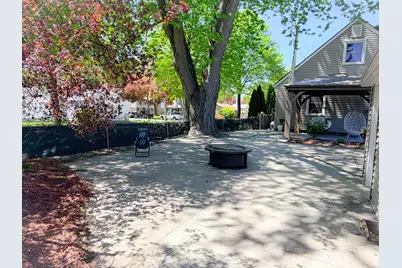 2802 N 89th St, Milwaukee, WI 53222 - Photo 7