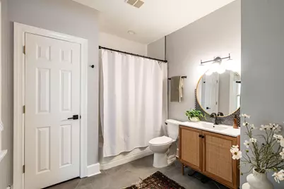 2138 S Allis St, Milwaukee, WI 53207 - Photo 13