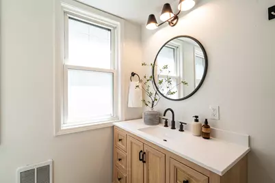 2138 S Allis St, Milwaukee, WI 53207 - Photo 33