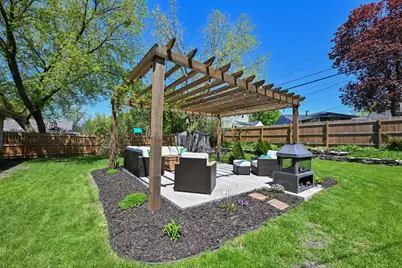 4260  Menomonee River Pkwy, Wauwatosa, WI 53222 - Photo 37