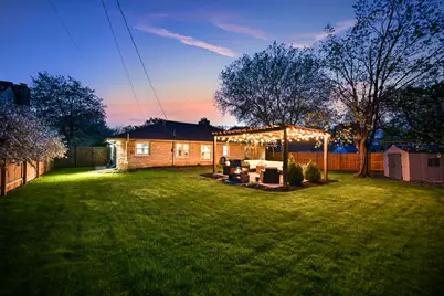 4260  Menomonee River Pkwy, Wauwatosa, WI 53222 - Photo 29