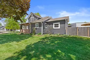 520 Freeman St, Genoa City, WI 53128 - Photo 47