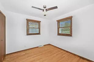 533 N 60th St, Wauwatosa, WI 53213 - Photo 11