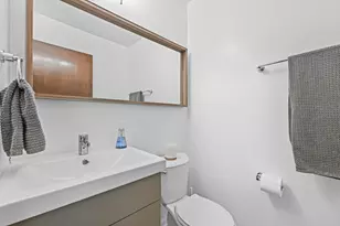 533 N 60th St, Wauwatosa, WI 53213 - Photo 9