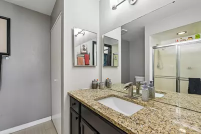 18880  Toldt Woods Dr #7, Brookfield, WI 53045 - Photo 21