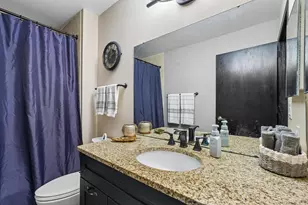 18880 Toldt Woods Dr, Brookfield, WI 53045 - Photo 11