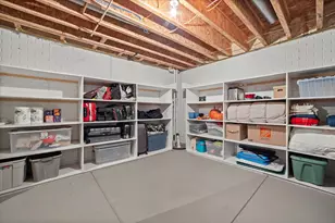 2150 Old Lantern Cir, Delafield, WI 53018 - Photo 79