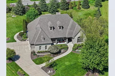 2150  Old Lantern Cir, Delafield, WI 53018 - Photo 81
