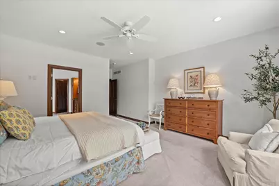 2150  Old Lantern Cir, Delafield, WI 53018 - Photo 35