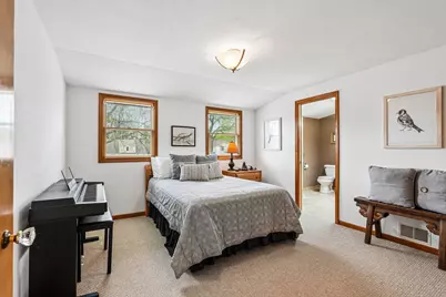 4949 N Idlewild Ave, Whitefish Bay, WI 53217 - Photo 23