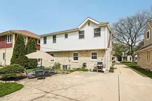 4949 N Idlewild Ave, Whitefish Bay, WI 53217 - Photo 27