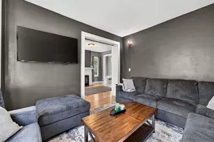 1465 S 76th St, West Allis, WI 53214 - Photo 9