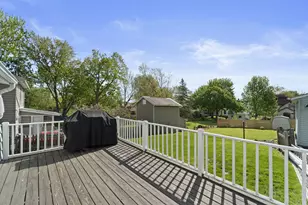 424 James St, Burlington, WI 53105 - Photo 25
