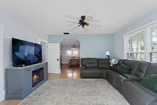 424 James St, Burlington, WI 53105 - Photo 11