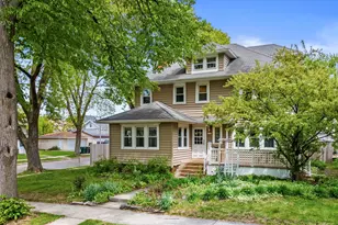 1502 S 80th St, West Allis, WI 53214 - Photo 5
