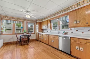 1502 S 80th St, West Allis, WI 53214 - Photo 19