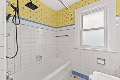 1502 S 80th St, West Allis, WI 53214 - Photo 35