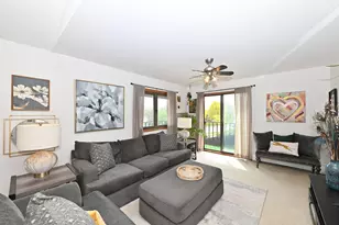 4015 S 84th St, Greenfield, WI 53228 - Photo 5