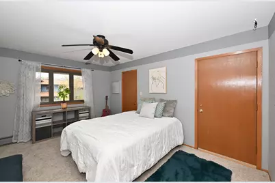 4015 S 84th St #8, Greenfield, WI 53228 - Photo 17