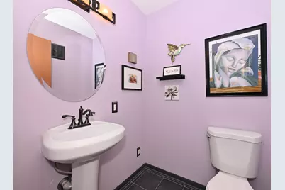 4015 S 84th St #8, Greenfield, WI 53228 - Photo 13