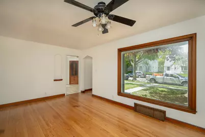 4478 N 56th St, Milwaukee, WI 53218 - Photo 9