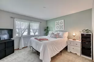 1960 Dixie Dr, Waukesha, WI 53189 - Photo 19
