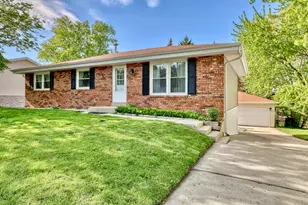 1960 Dixie Dr, Waukesha, WI 53189 - Photo 1