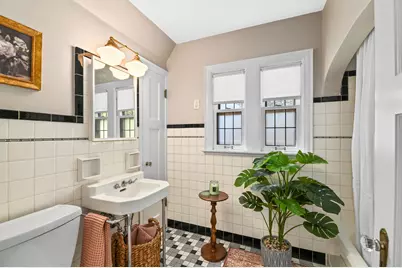 2608 N 71st St, Wauwatosa, WI 53213 - Photo 25