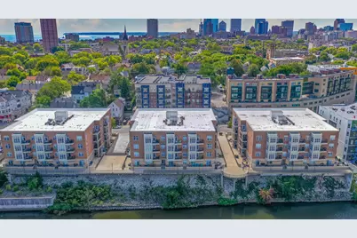 1905 N Water St #403, Milwaukee, WI 53202 - Photo 3