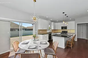 3184 S Warbler Ct, Beloit, WI 53511 - Photo 19