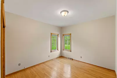 W379N8508  Mill St, Oconomowoc, WI 53066 - Photo 27
