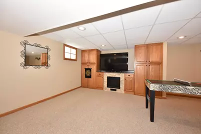 8222 W Norwich Ave, Greenfield, WI 53220 - Photo 23