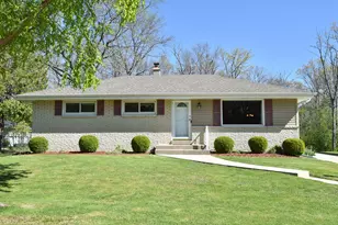 8222 W Norwich Ave, Greenfield, WI 53220 - Photo 3