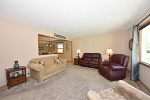 8222 W Norwich Ave, Greenfield, WI 53220 - Photo 5