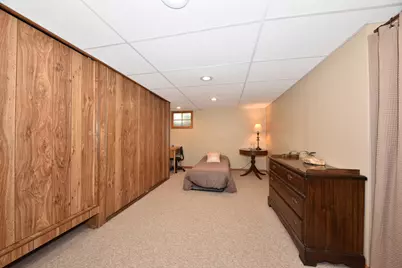 8222 W Norwich Ave, Greenfield, WI 53220 - Photo 27