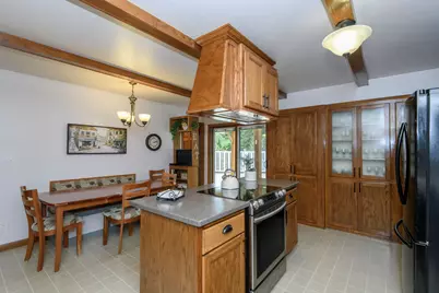 12455 W Hickory Rd, New Berlin, WI 53151 - Photo 7