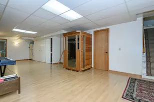 12455 W Hickory Rd, New Berlin, WI 53151 - Photo 17
