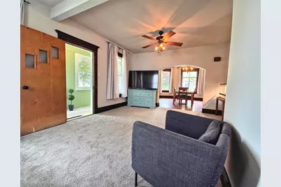 913 E Washington St, West Bend, WI 53095 - Photo 3