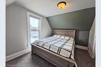 913 E Washington St, West Bend, WI 53095 - Photo 21