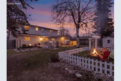2511  36th Pl, Two Rivers, WI 54241 - Photo 3