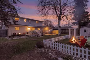 2511 36th Pl, Two Rivers, WI 54241 - Photo 3