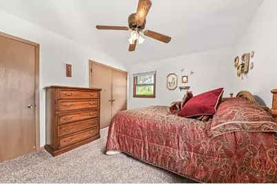 2336 N 116th St, Wauwatosa, WI 53226 - Photo 17