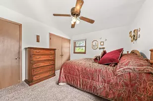 2336 N 116th St, Wauwatosa, WI 53226 - Photo 17
